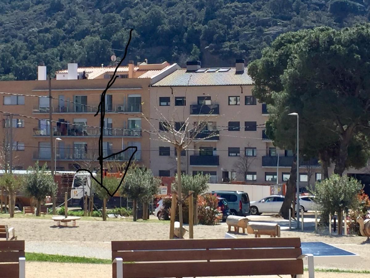 Appartement Standing 58M Plage A 3Mn En Voiture Roses Exterior photo